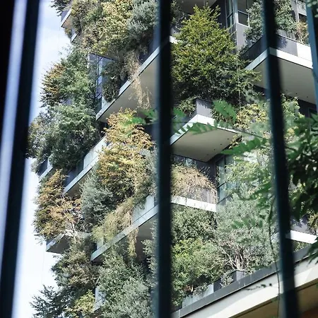 Apartmán The Of Fame - Bosco Verticale View *